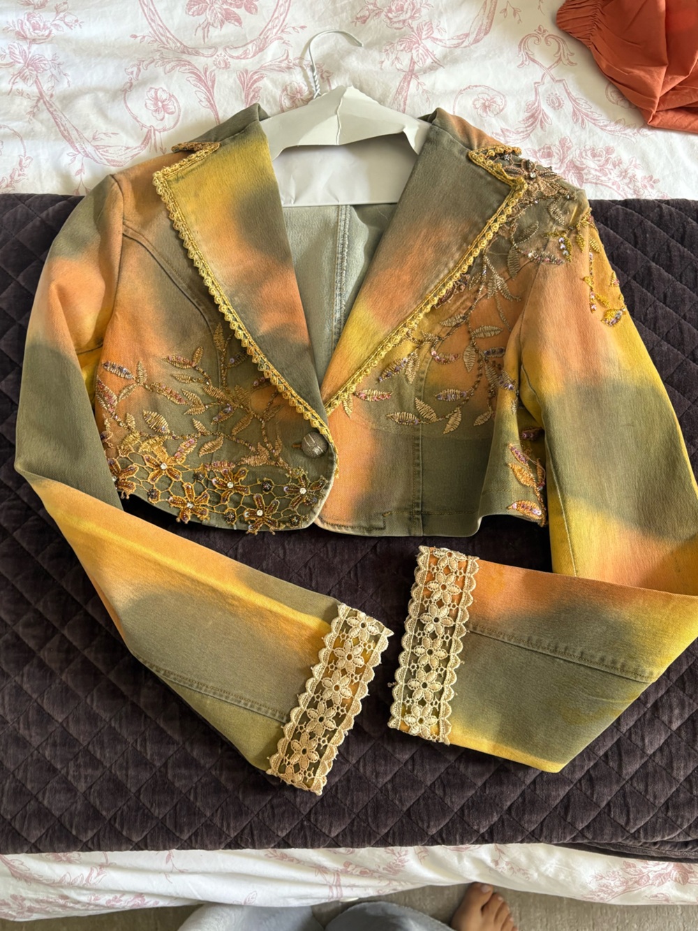 VENUS Cropped Embroidered Tie-Dye Jacket in Olive and Yellow